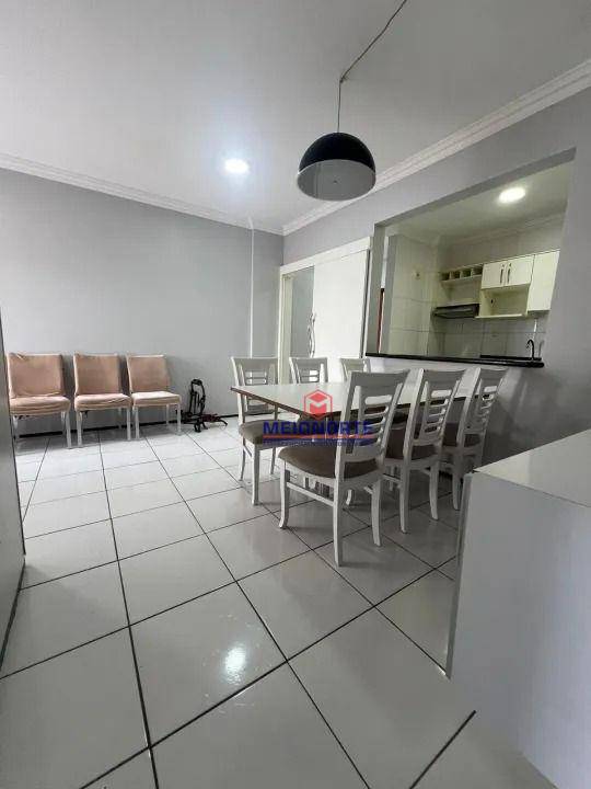 Apartamento à venda com 3 quartos, 87m² - Foto 2