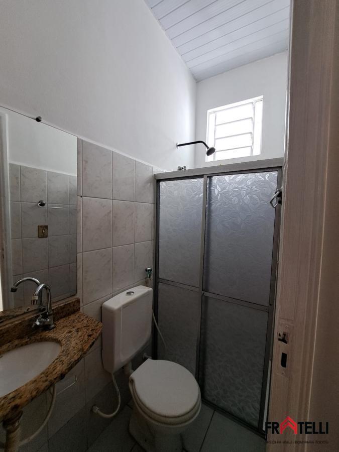 Casa à venda com 4 quartos, 140m² - Foto 17