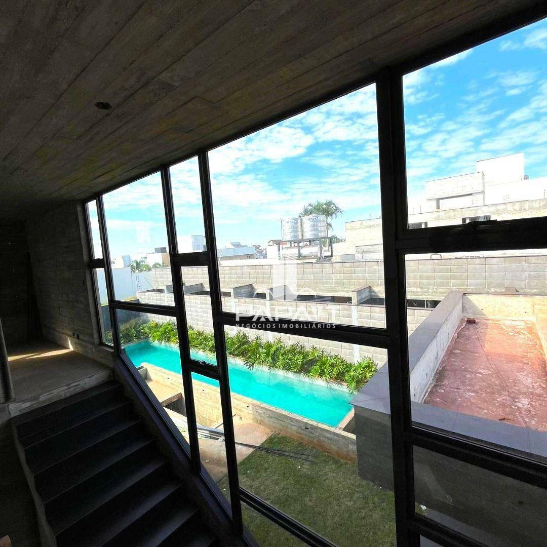 Casa à venda com 4 quartos, 361m² - Foto 10