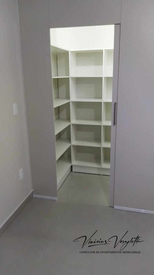 Apartamento para alugar com 3 quartos, 140m² - Foto 28