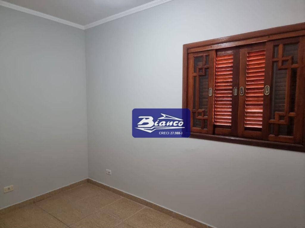 Sobrado à venda com 3 quartos, 185m² - Foto 13