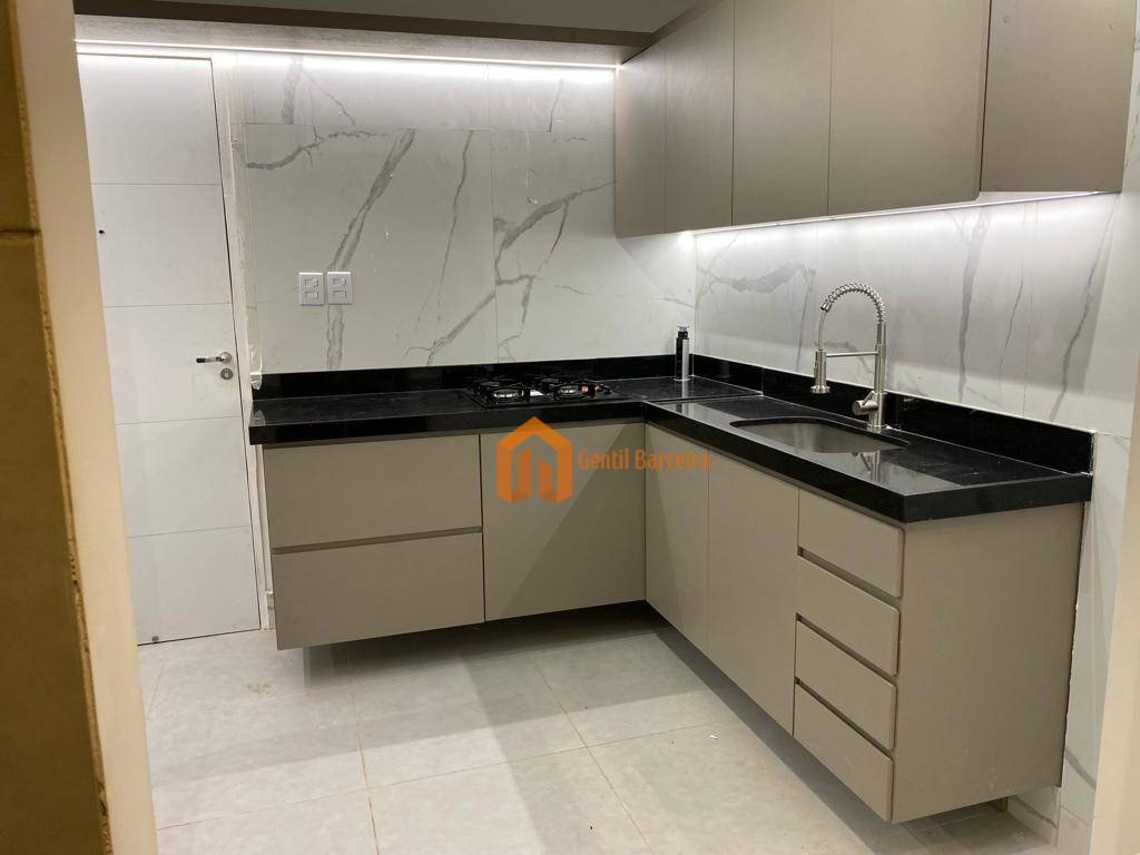 Apartamento à venda com 4 quartos, 108m² - Foto 7