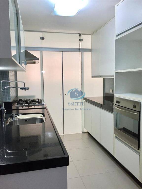 Apartamento à venda com 3 quartos, 130m² - Foto 6