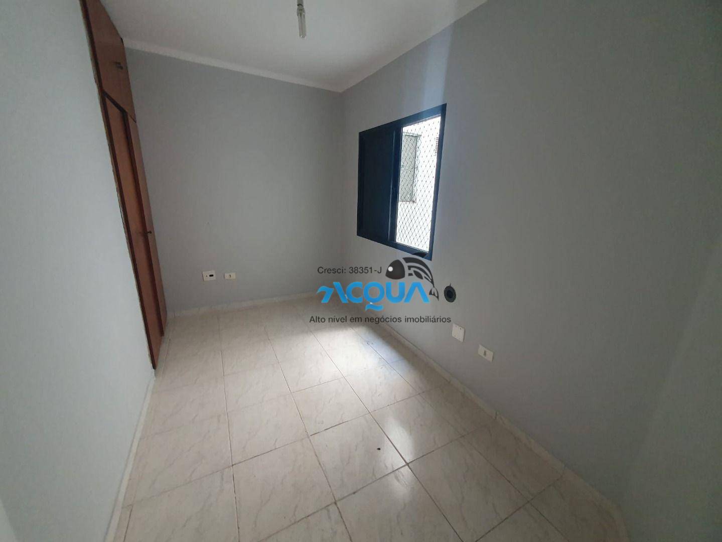 Apartamento à venda com 2 quartos, 76m² - Foto 5