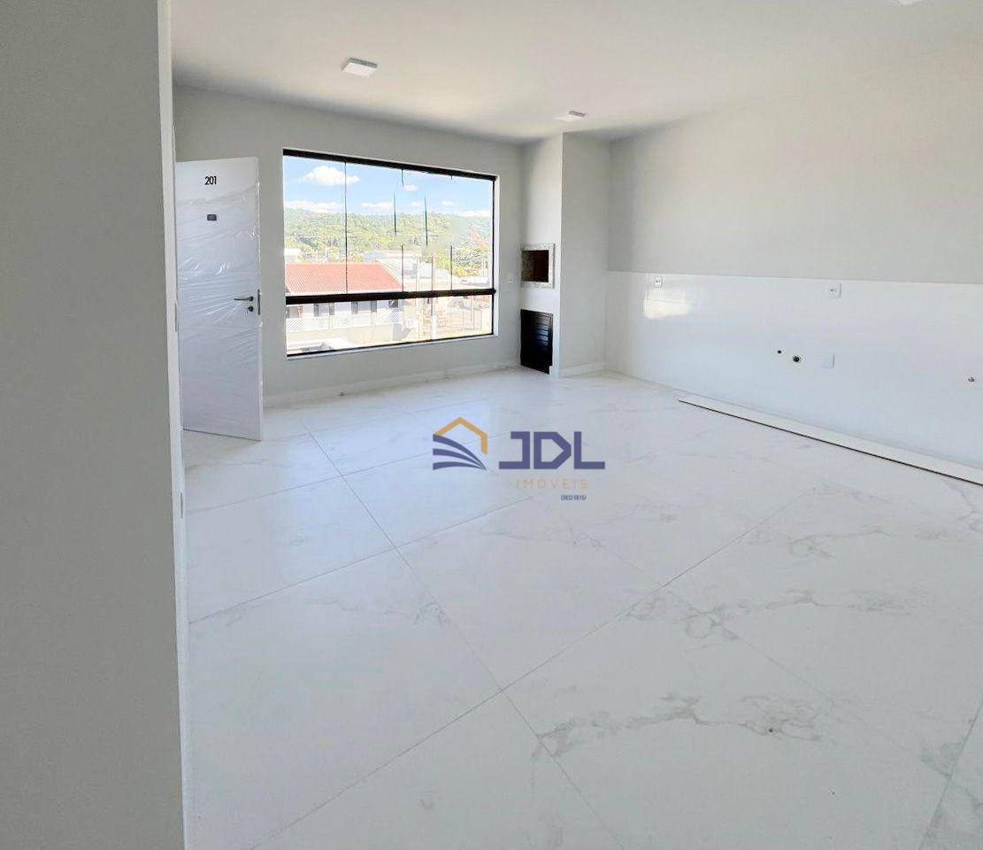 Apartamento à venda com 2 quartos, 61m² - Foto 4