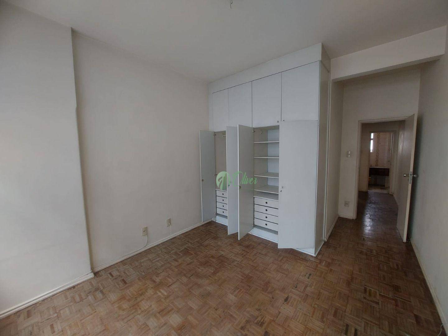 Apartamento à venda com 4 quartos, 215m² - Foto 13