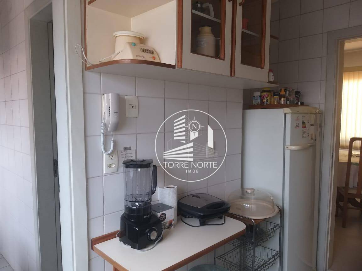 Apartamento à venda com 3 quartos, 96m² - Foto 20