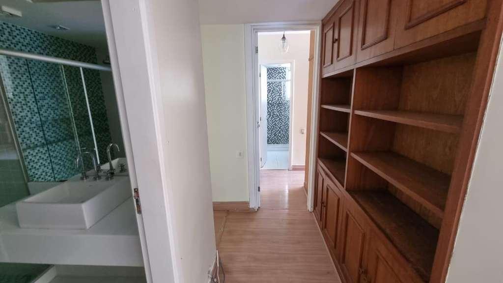 Apartamento à venda com 4 quartos, 188m² - Foto 10