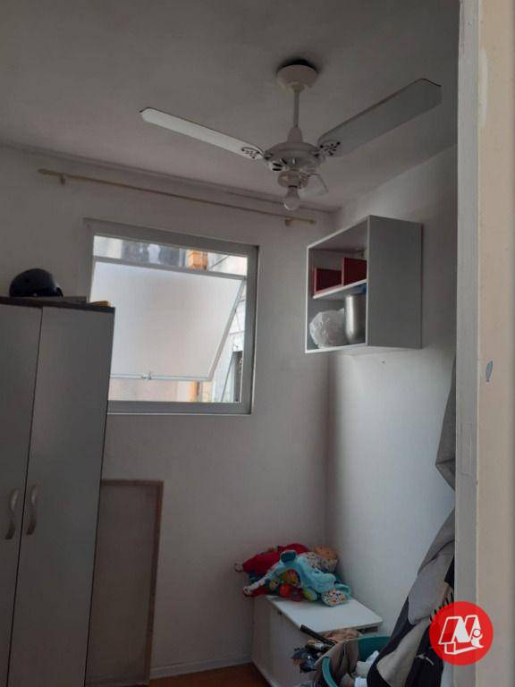 Apartamento à venda com 2 quartos, 77m² - Foto 10