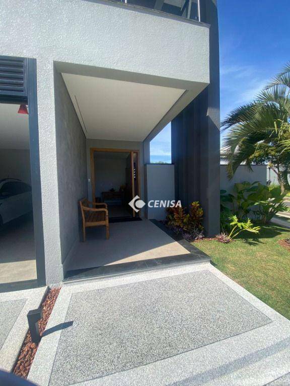 Casa de Condomínio à venda com 4 quartos, 377m² - Foto 4