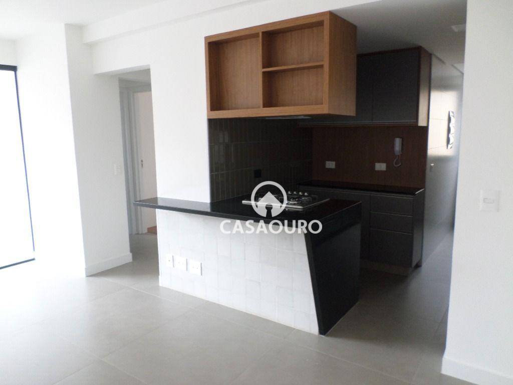 Apartamento à venda com 2 quartos, 62m² - Foto 17