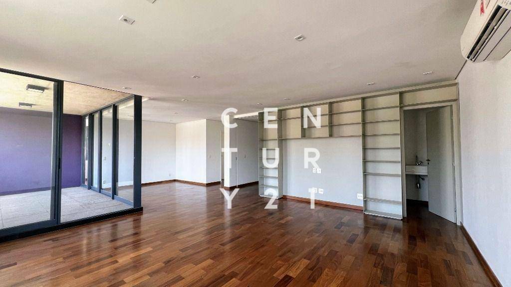 Apartamento à venda com 2 quartos, 145m² - Foto 4