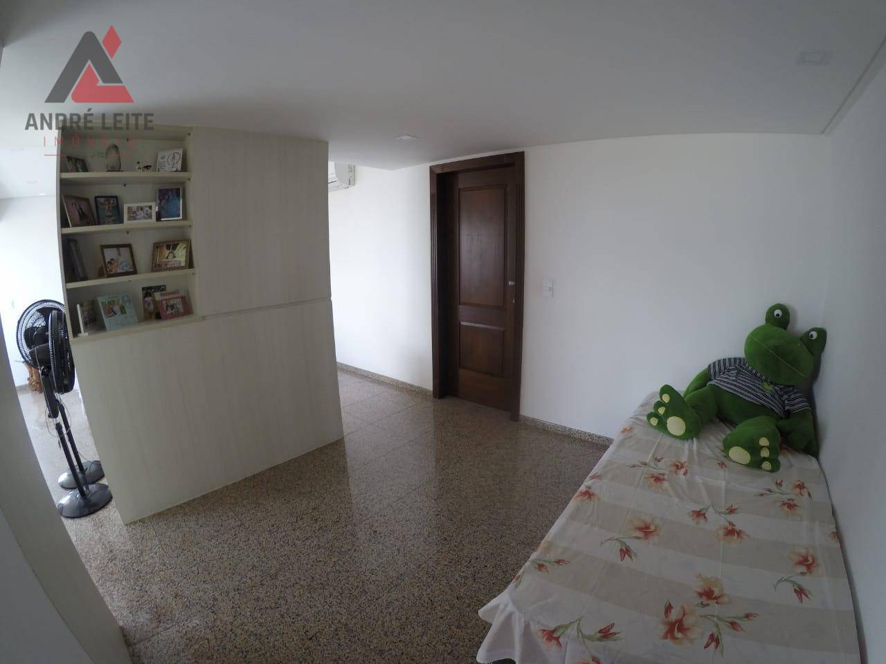 Apartamento à venda com 3 quartos, 314m² - Foto 12