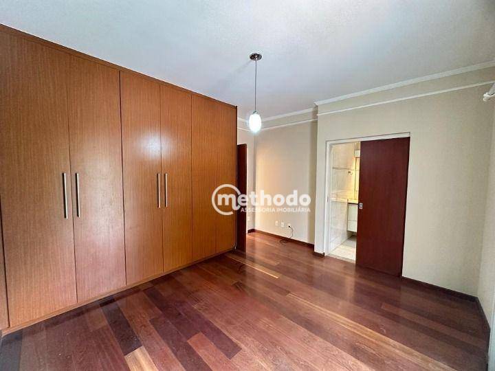 Casa de Condomínio à venda com 5 quartos, 388m² - Foto 8