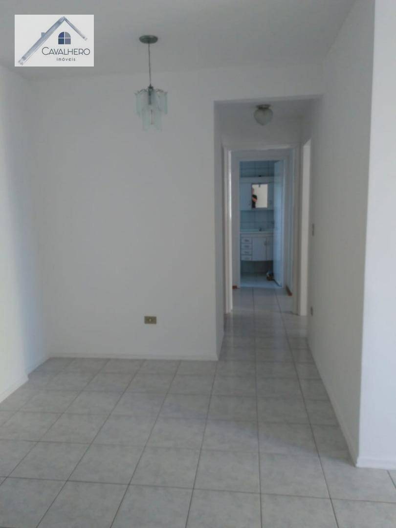 Apartamento à venda com 2 quartos, 69m² - Foto 9