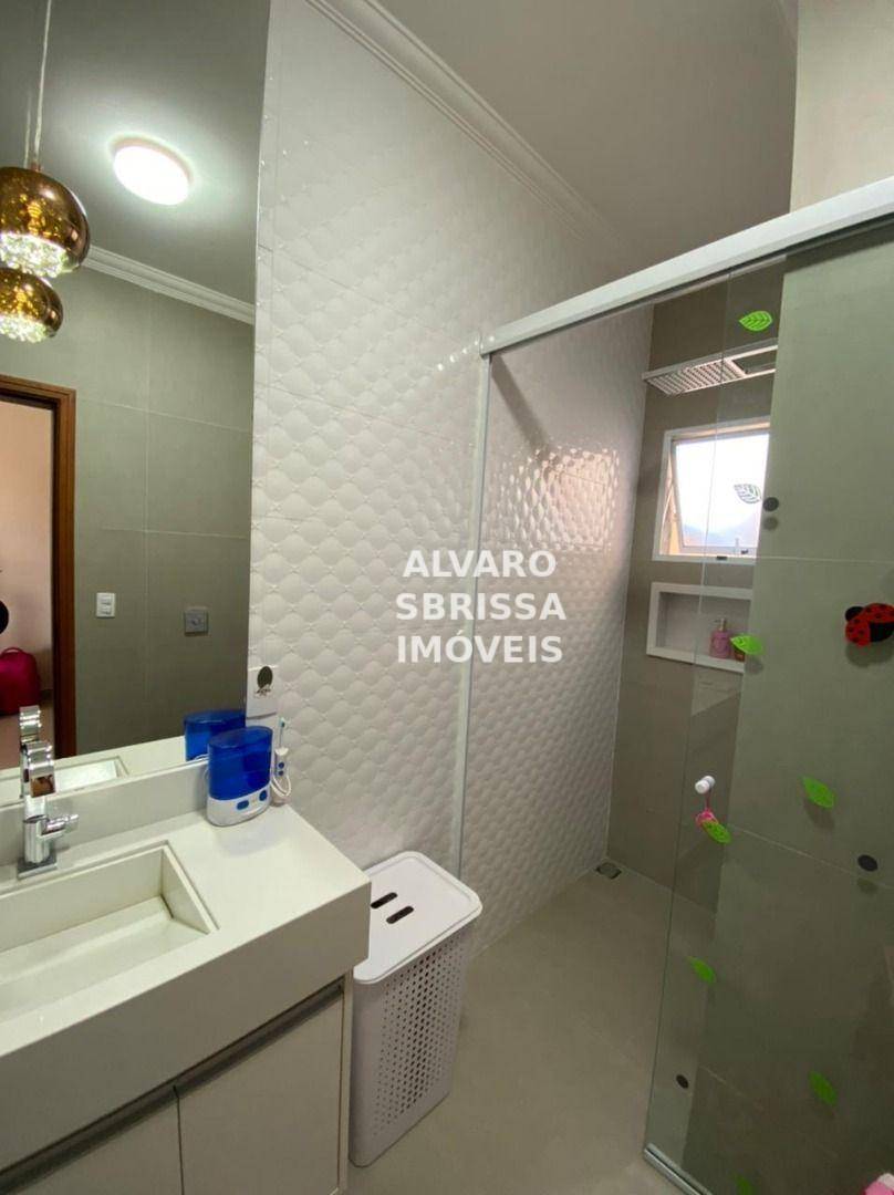 Casa à venda com 2 quartos, 176m² - Foto 9