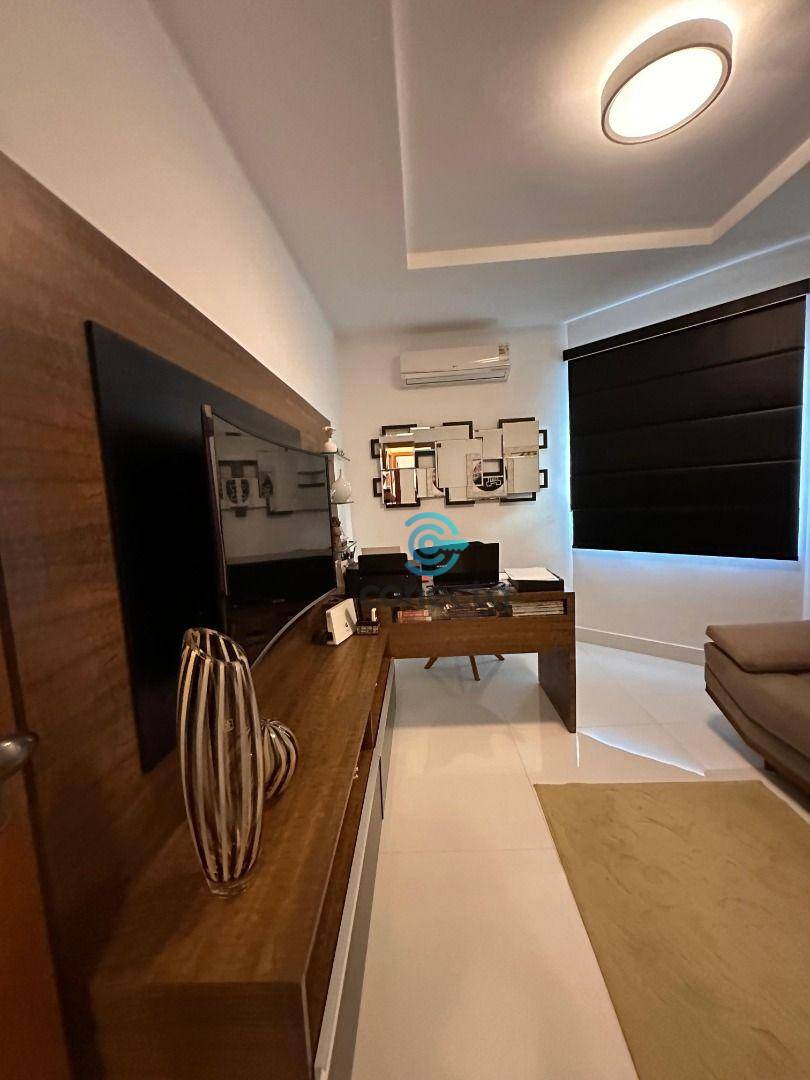 Casa de Condomínio à venda com 5 quartos, 462m² - Foto 12