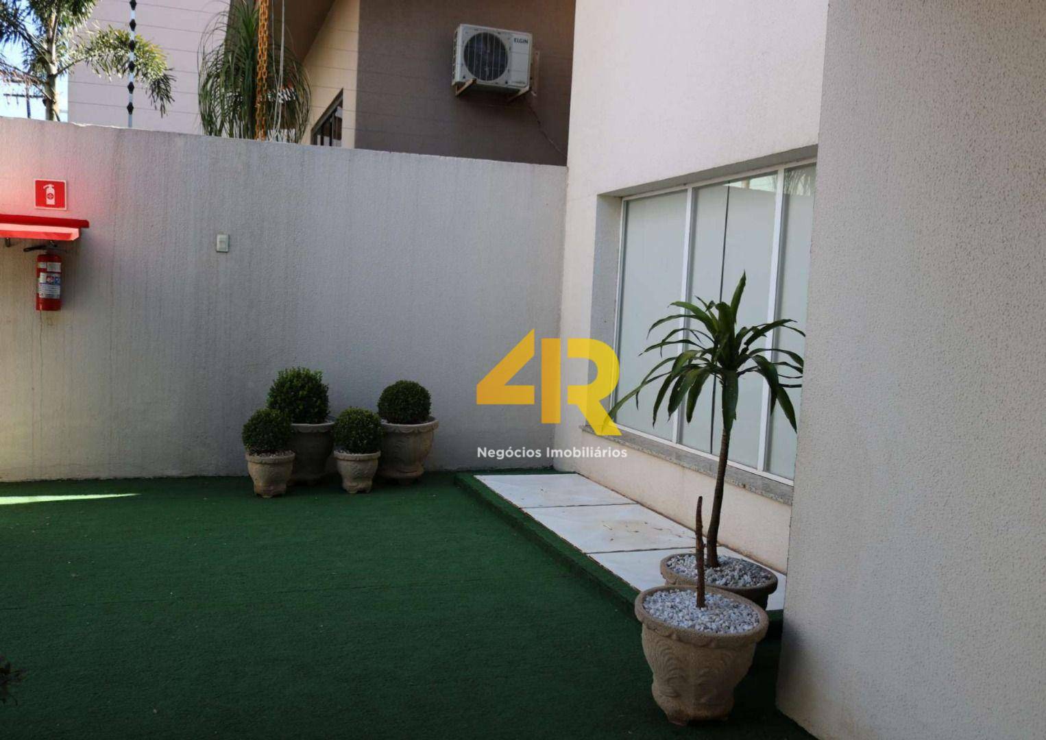 Apartamento à venda com 2 quartos, 81m² - Foto 3