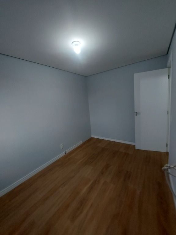 Apartamento à venda com 2 quartos, 62m² - Foto 14