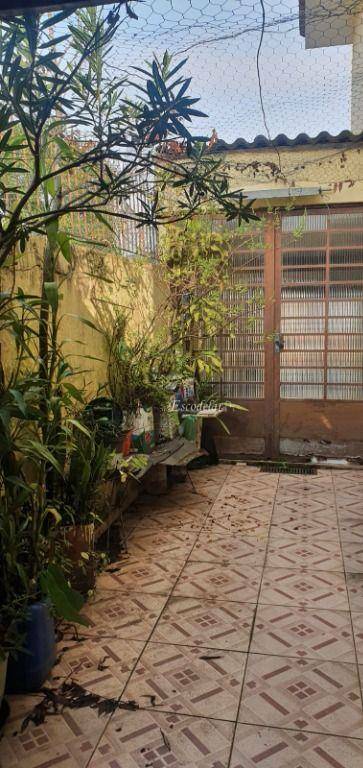 Sobrado à venda com 3 quartos, 180m² - Foto 14