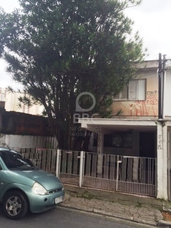 Sobrado à venda com 2 quartos, 190m² - Foto 1