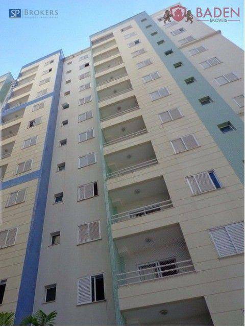 Apartamento à venda com 2 quartos, 64m² - Foto 17