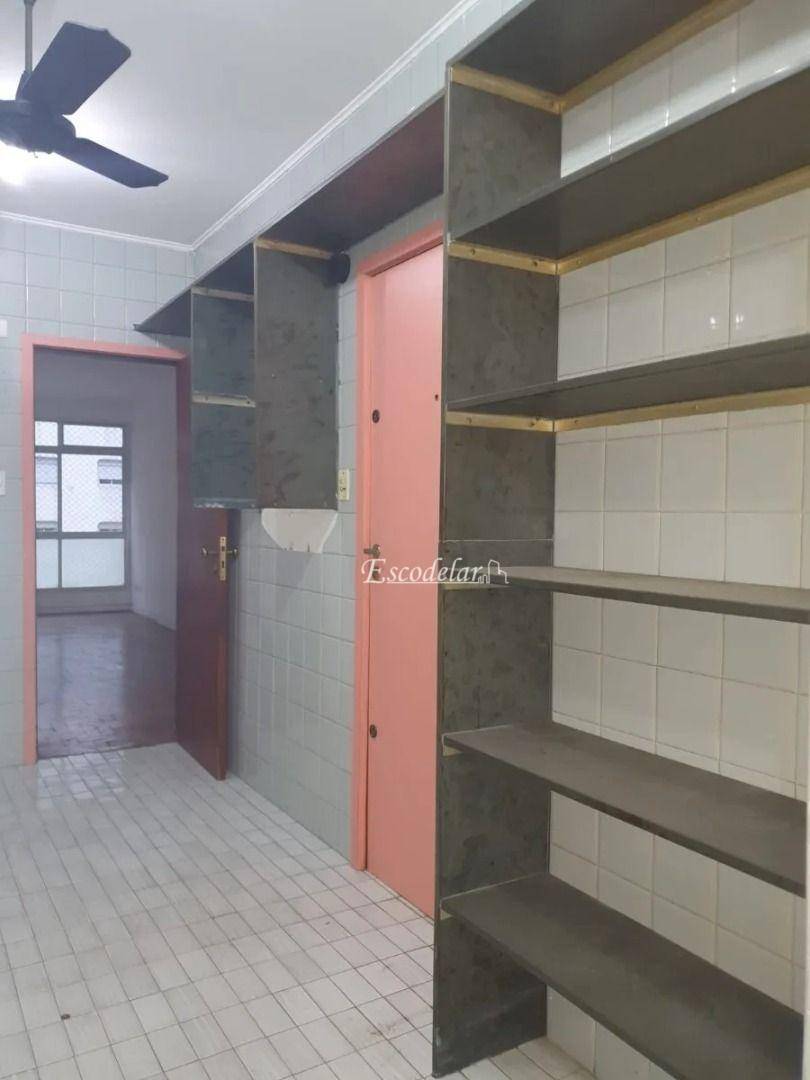 Apartamento à venda com 2 quartos, 83m² - Foto 19