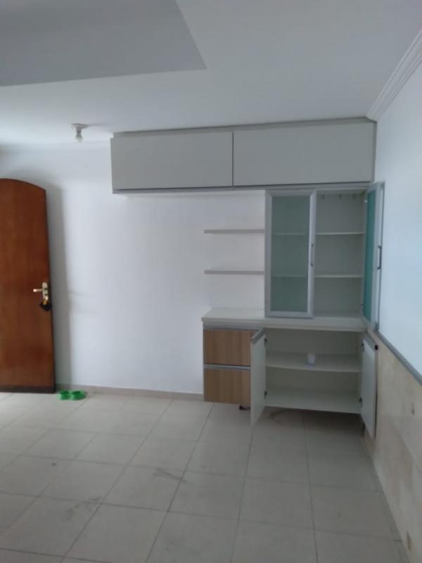 Apartamento à venda com 3 quartos, 74m² - Foto 4