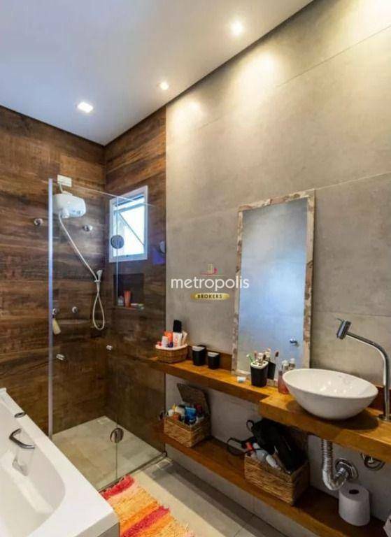 Sobrado à venda com 4 quartos, 270m² - Foto 37