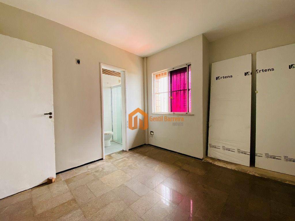 Apartamento à venda com 3 quartos, 118m² - Foto 20