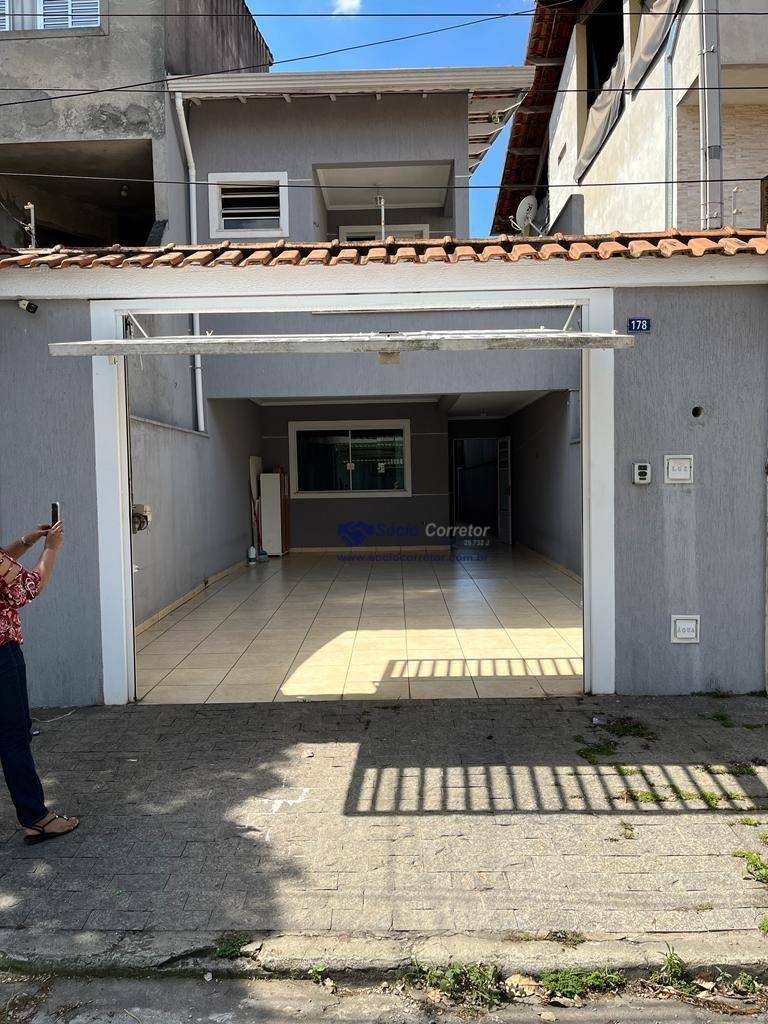 Sobrado à venda com 3 quartos, 185m² - Foto 22