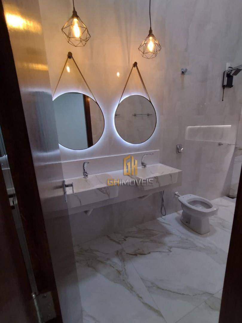 Casa à venda com 3 quartos, 200m² - Foto 30