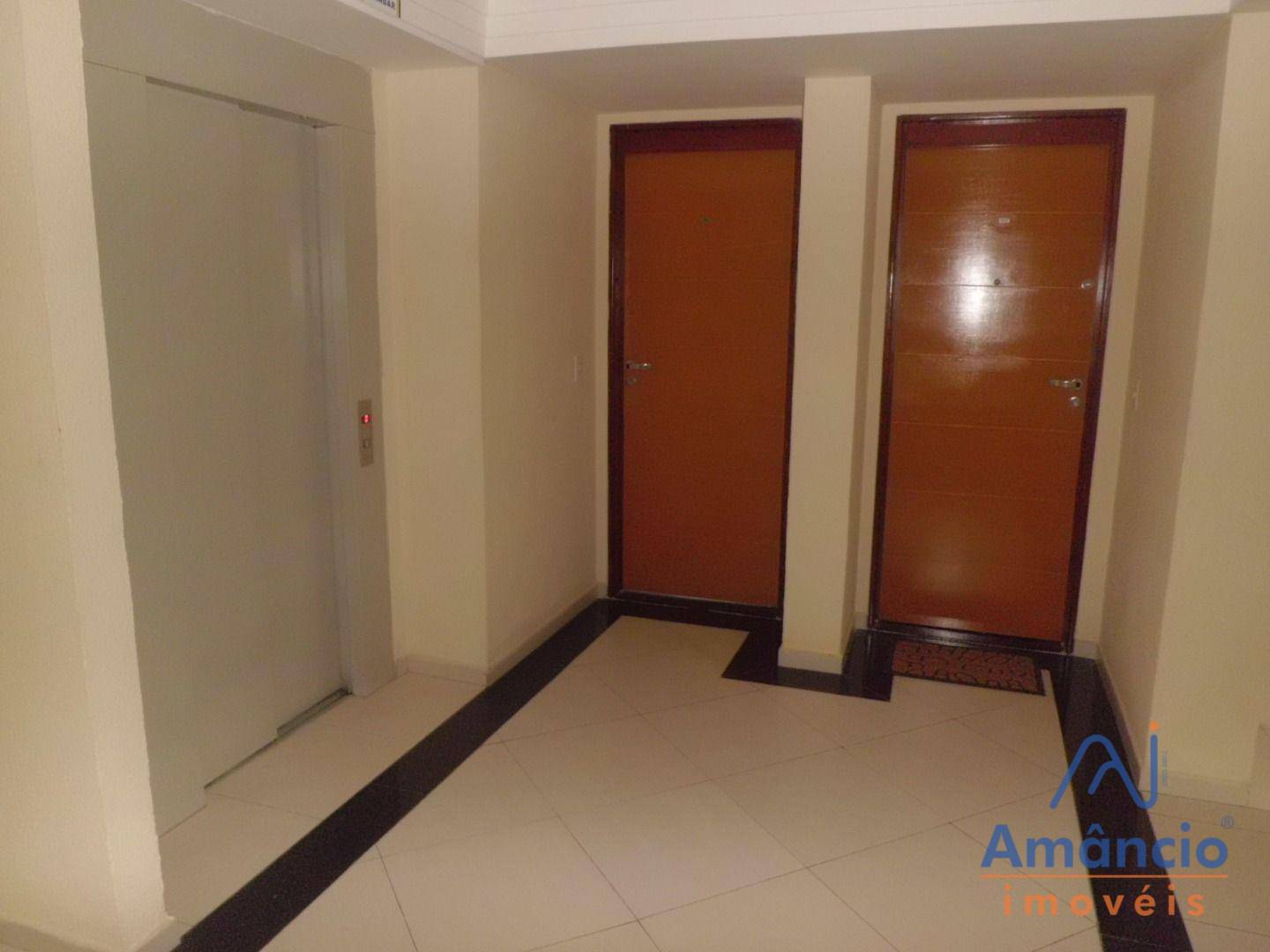 Apartamento à venda com 4 quartos, 78m² - Foto 7