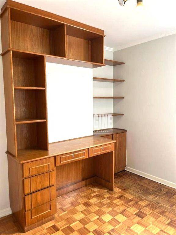 Apartamento à venda com 4 quartos, 82m² - Foto 11