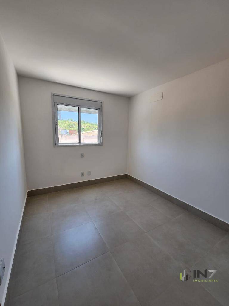 Apartamento à venda com 2 quartos, 60m² - Foto 3