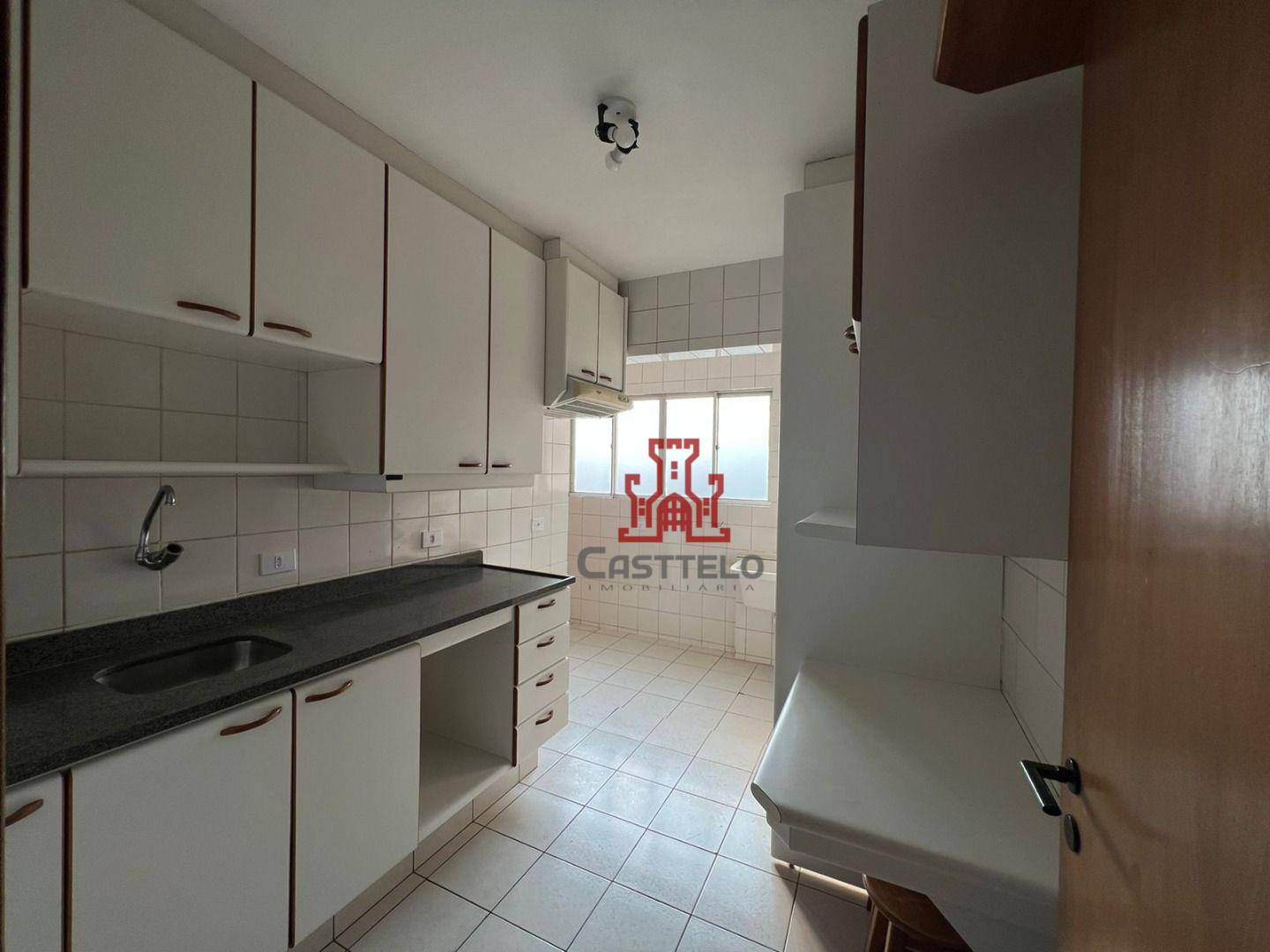 Apartamento à venda com 3 quartos, 77m² - Foto 5