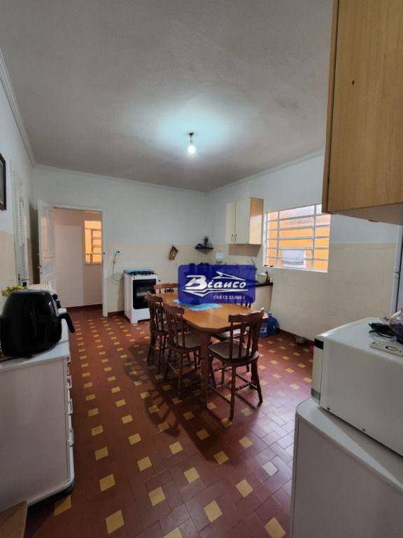 Casa à venda com 2 quartos, 140m² - Foto 12