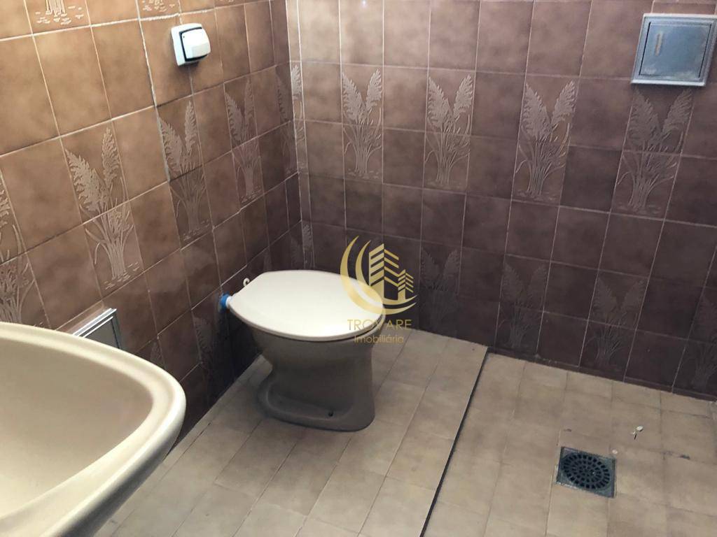 Sobrado à venda com 4 quartos, 300m² - Foto 35