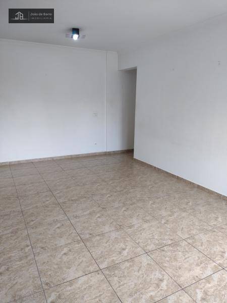 Apartamento para alugar com 2 quartos, 69m² - Foto 4