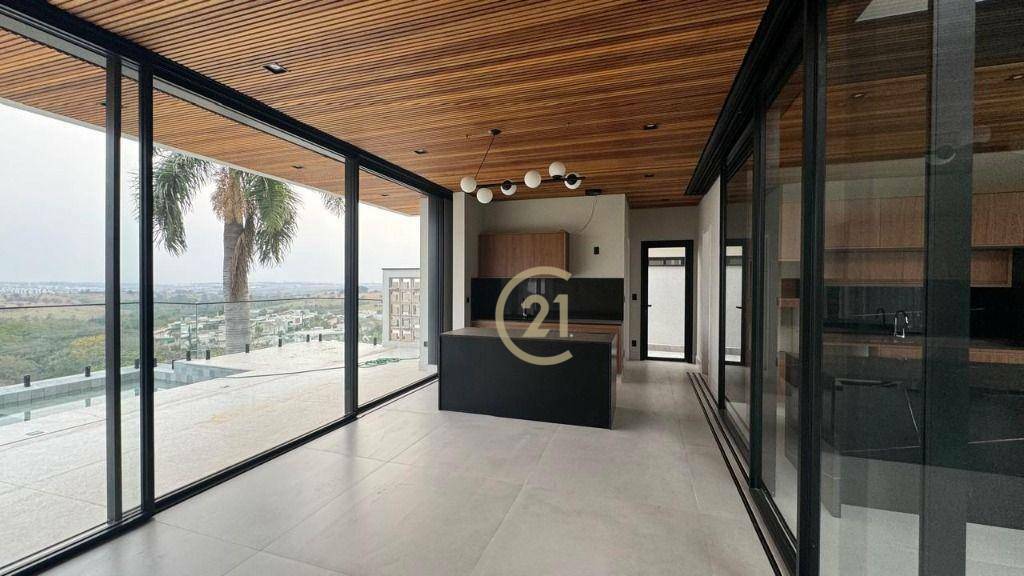 Casa de Condomínio à venda com 4 quartos, 367m² - Foto 4