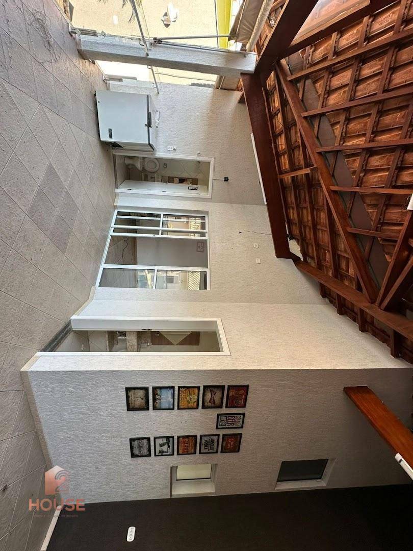 Casa para alugar com 2 quartos, 250m² - Foto 39