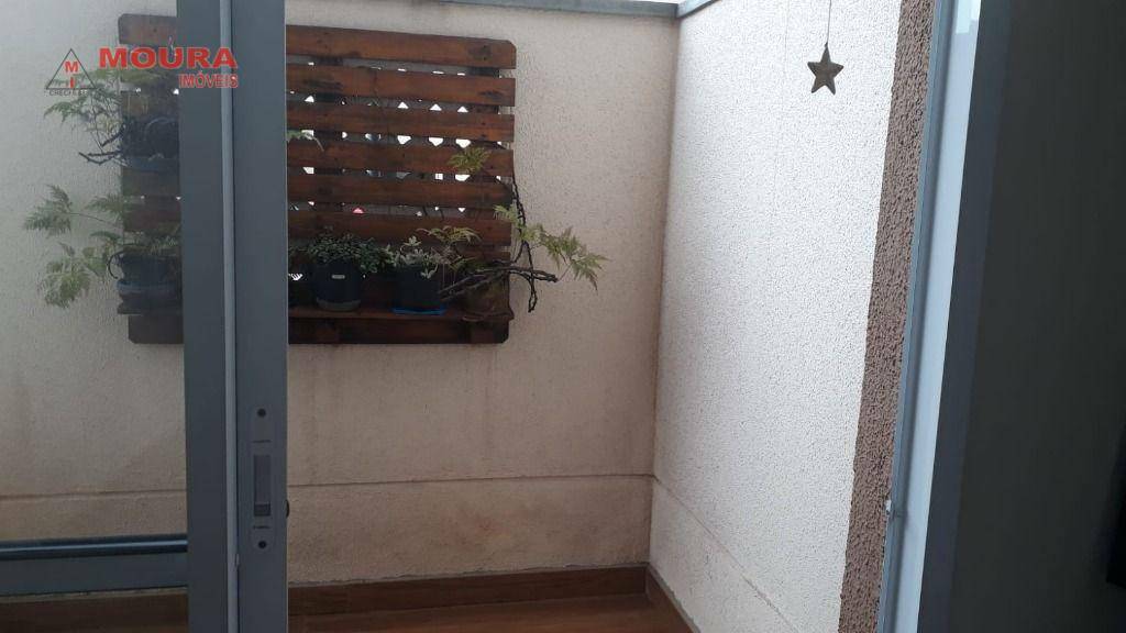 Apartamento à venda com 2 quartos, 75m² - Foto 4