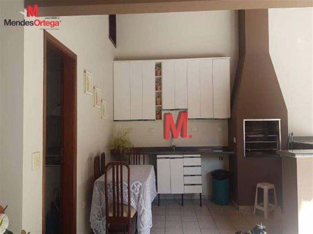 Casa à venda com 3 quartos, 359m² - Foto 33