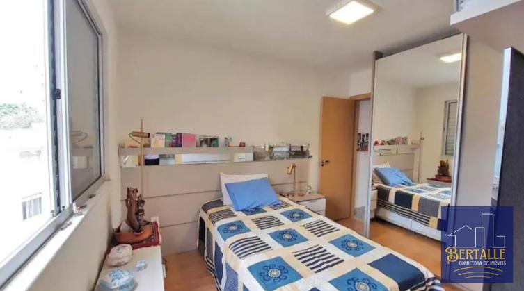 Apartamento à venda com 2 quartos, 55m² - Foto 11