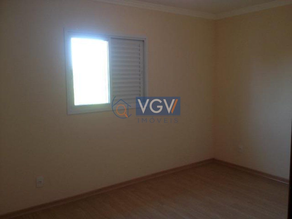 Casa à venda com 3 quartos, 130m² - Foto 9