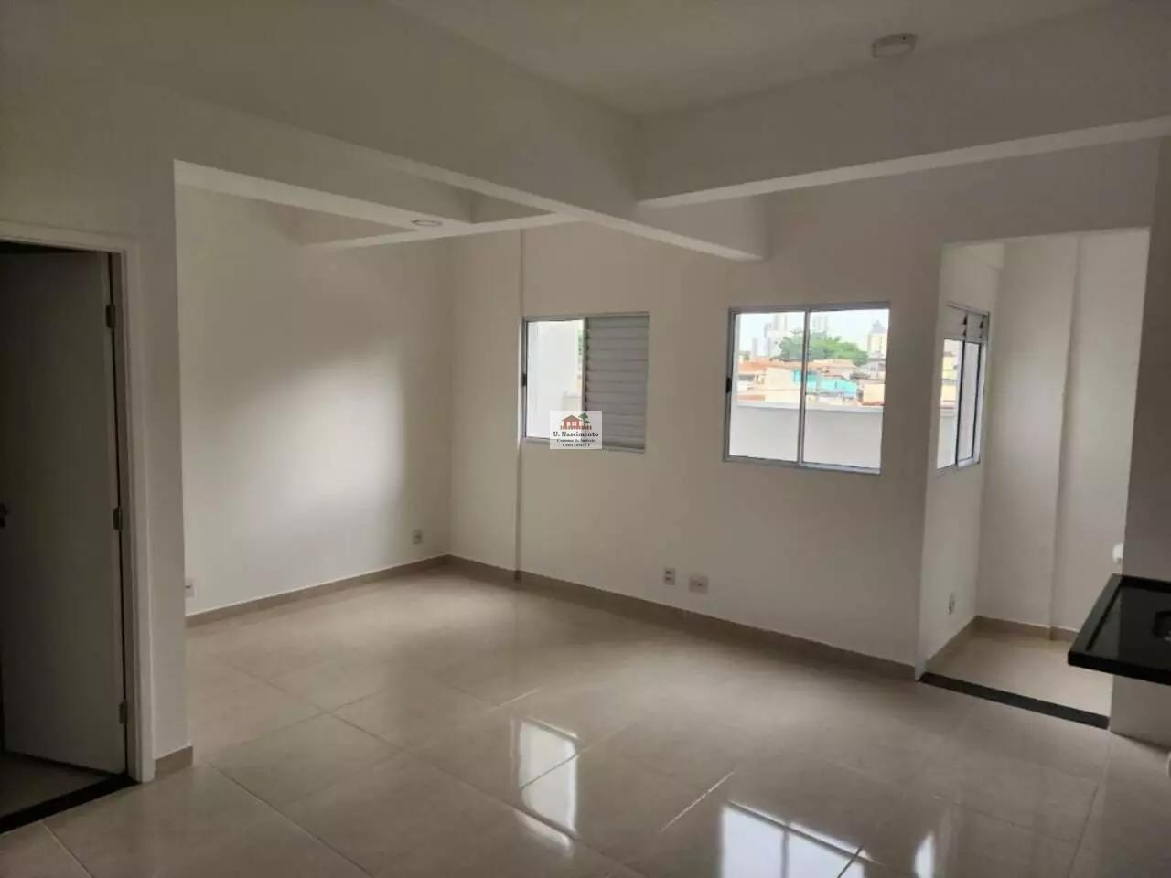 Apartamento à venda com 2 quartos, 38m² - Foto 2