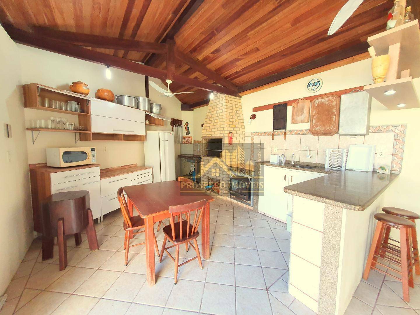 Casa à venda e aluguel com 4 quartos, 260m² - Foto 21