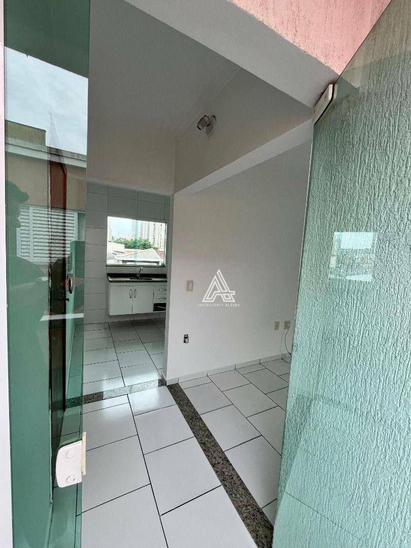 Apartamento para alugar com 2 quartos, 57m² - Foto 31