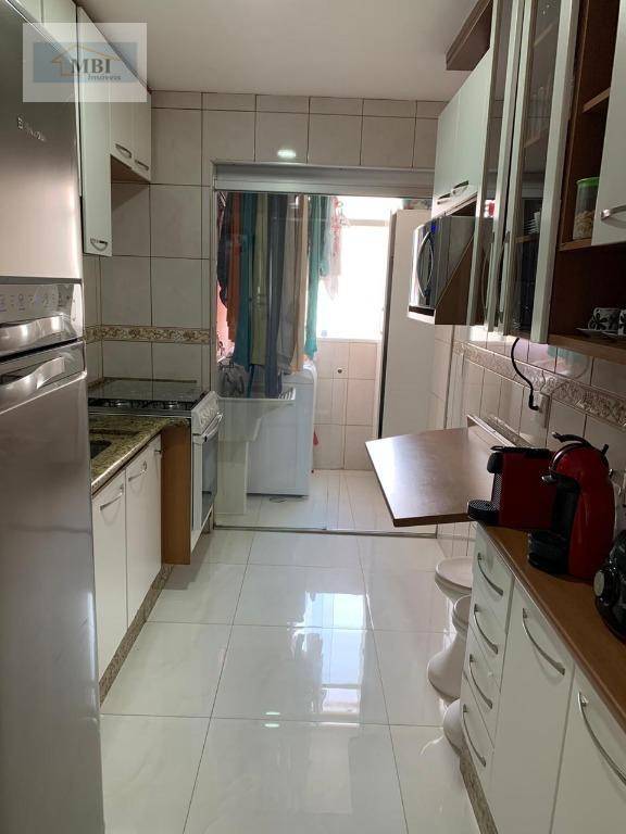 Apartamento à venda com 3 quartos, 65m² - Foto 1