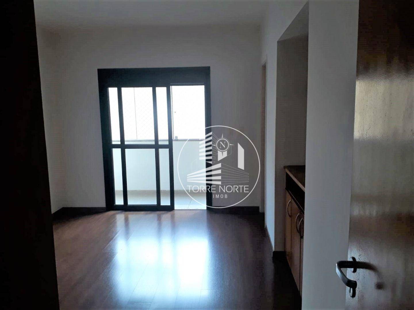 Apartamento para alugar com 4 quartos, 143m² - Foto 1